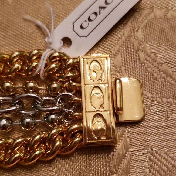 NWT Coach signature 2 tone chain bracelet - Picture 3 of 5